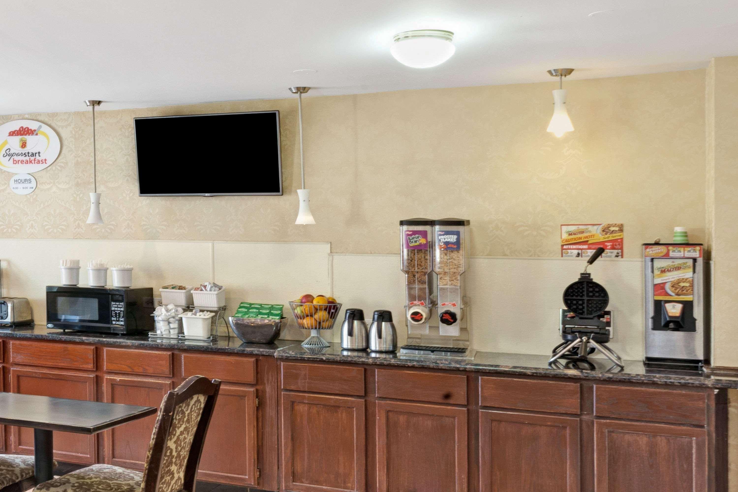 Super 8 By Wyndham Chicago O'Hare Airport Hotel Elk Grove Village Eksteriør billede